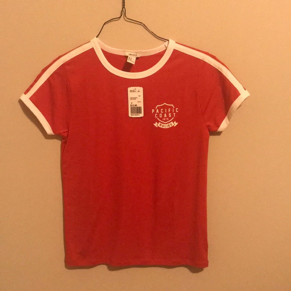 red short sleeve tshirt